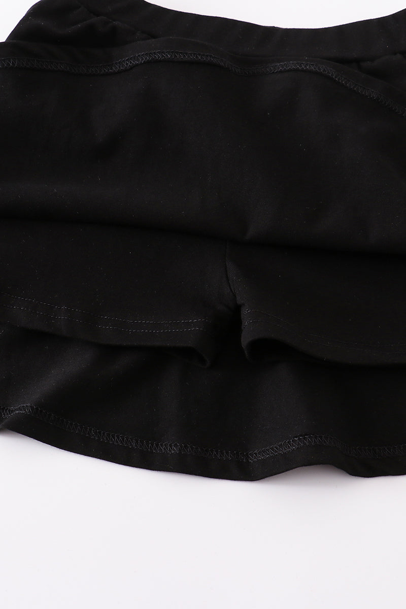 Black basic skort