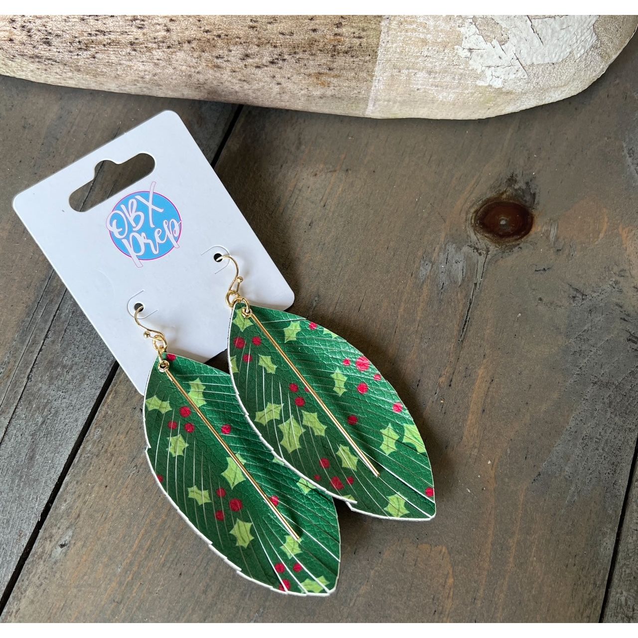 Christmas Print Leaf Faux Leather Dangle Earrings - OBX Prep