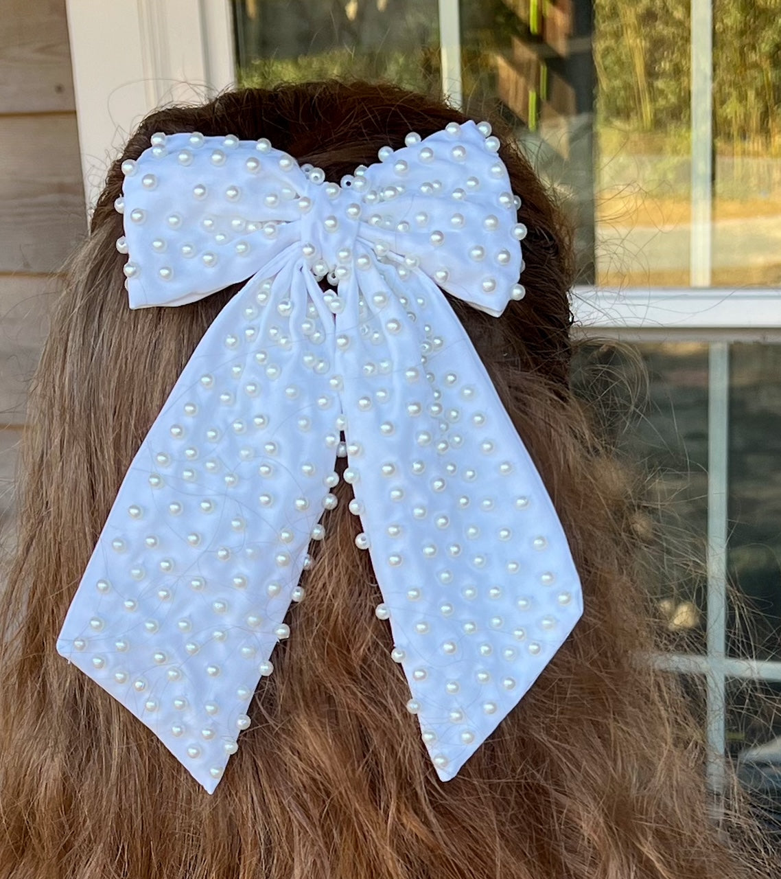 Bella Pearl Embellished Barrette Bow.