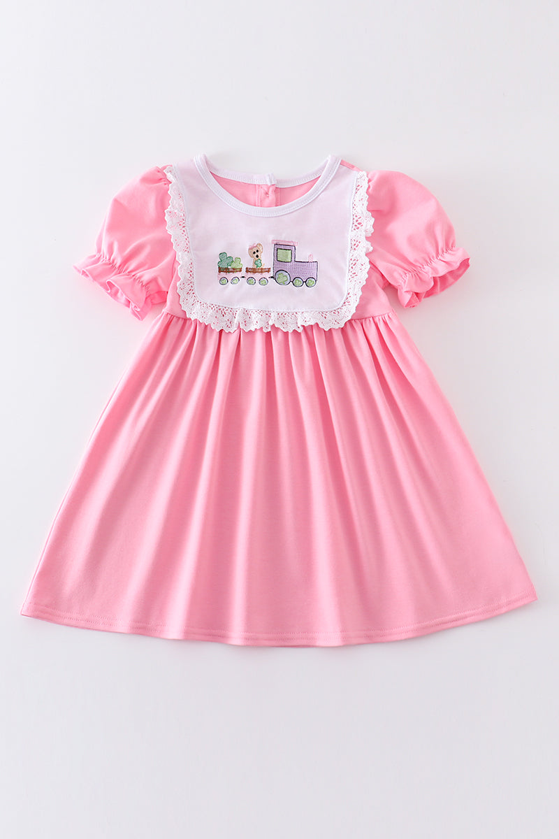 Pink train clover embroidery dress